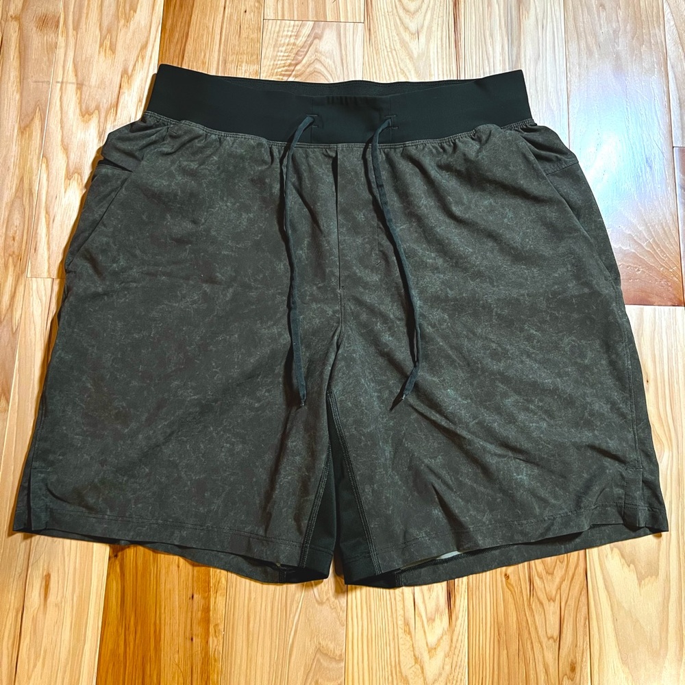 Lululemon Mens License to Train Linerless Short 7"